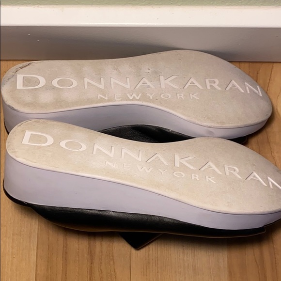 Donna Karan Reisley Platform Mule Slides—Size 9 - Picture 6 of 6